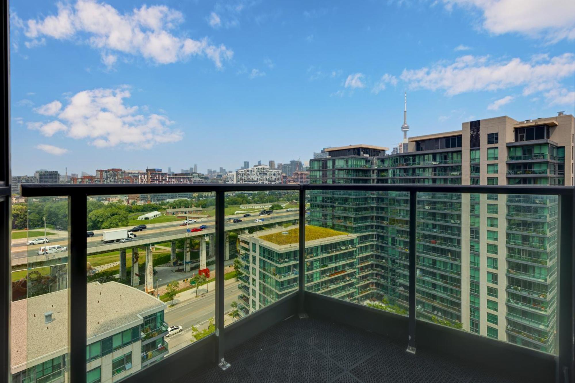 2 Bedroom Waterfront Condo Downtown W/ Free Parking Τορόντο Εξωτερικό φωτογραφία